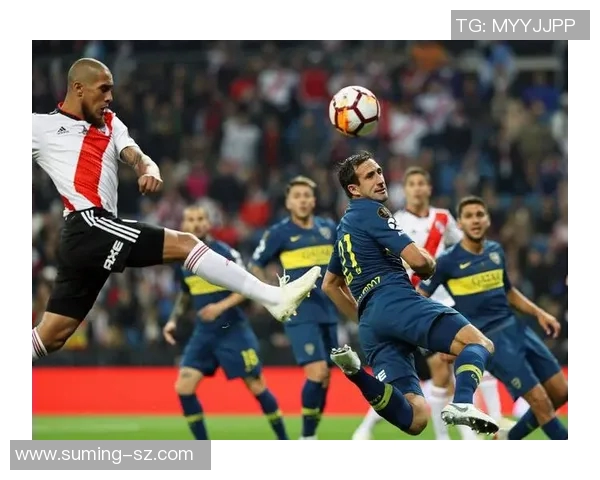 足球的跑位技巧解析与实战应用探讨助你提升比赛表现